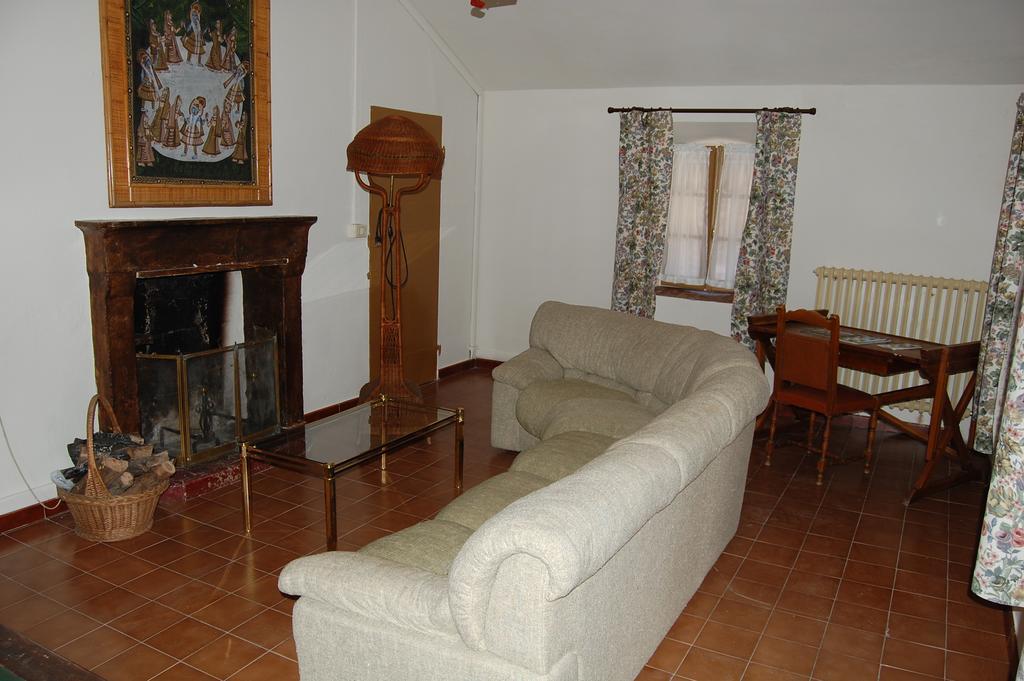 Agriturismo Cavazzone Regnano  Buitenkant foto
